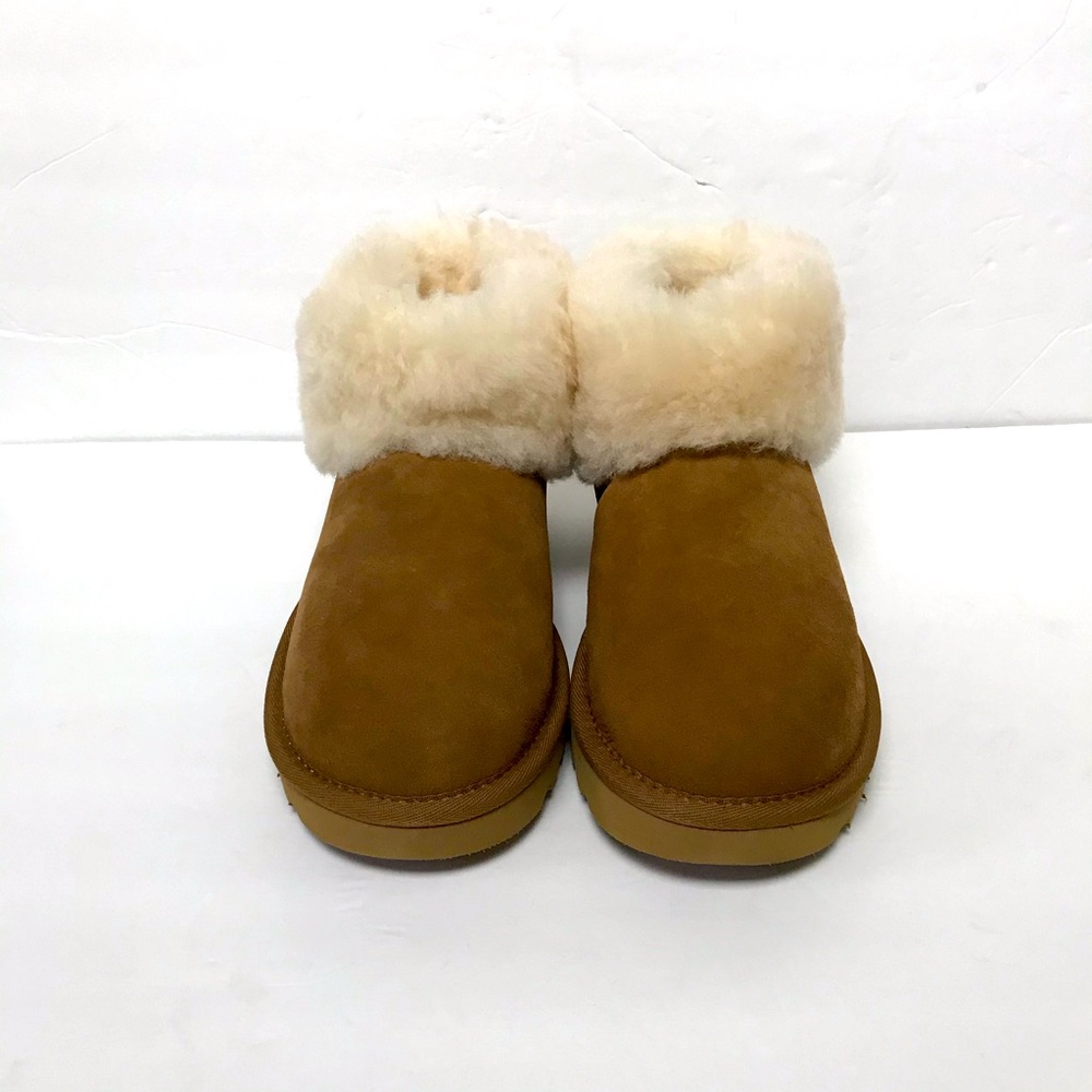 Ugg boots size 6